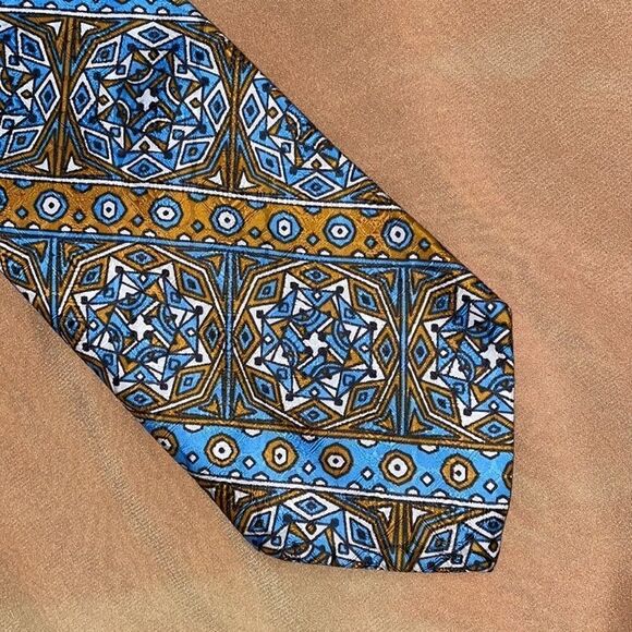 Vintage Blue and Gold Patterned neck tie - from Gimbels - Picture 2 of 4